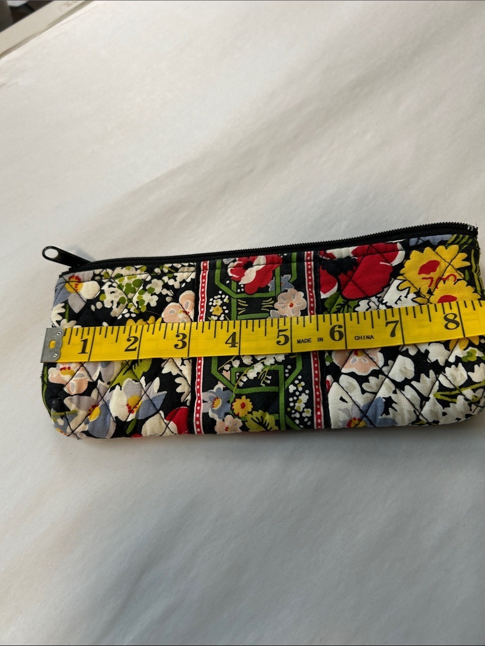Vera Bradley Poppy Fields Makeup Brush And Pencil Case - Picture 7 of 9